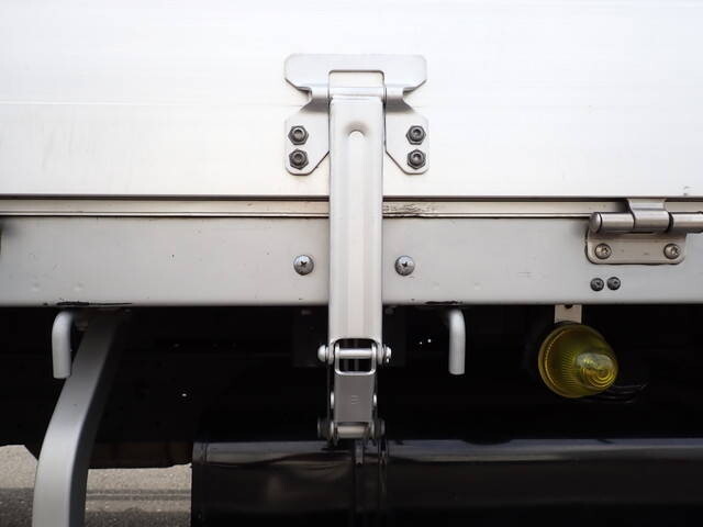 日野レンジャーアルミブロック中型（4t）[写真10]