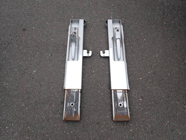 日野レンジャーアルミブロック中型（4t）[写真13]