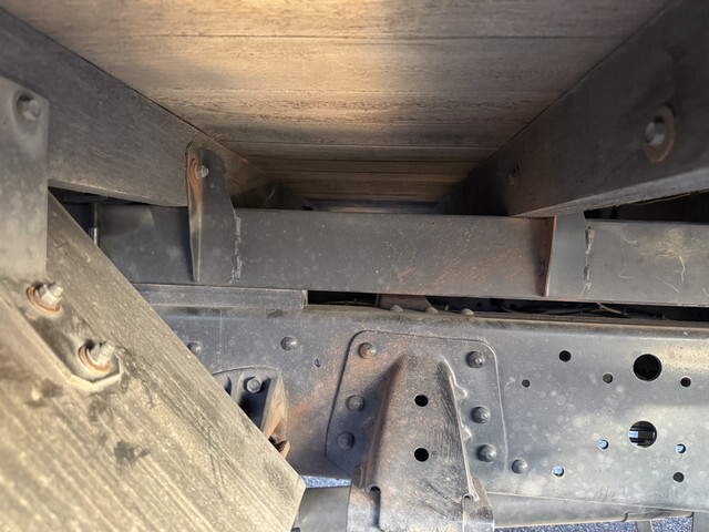 日野レンジャーアルミブロック中型（4t）[写真19]