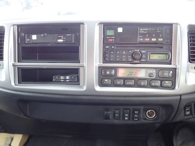 日野レンジャーアルミブロック中型（4t）[写真32]