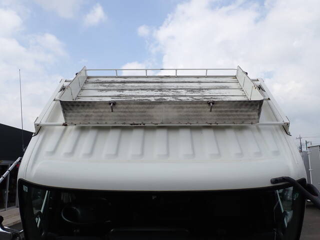 日野レンジャーアルミブロック中型（4t）[写真37]