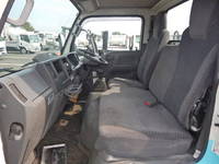 いすゞエルフコンテナ専用車小型（2t・3t）[写真17]