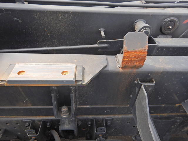 いすゞエルフコンテナ専用車小型（2t・3t）[写真32]