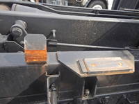 いすゞエルフコンテナ専用車小型（2t・3t）[写真34]