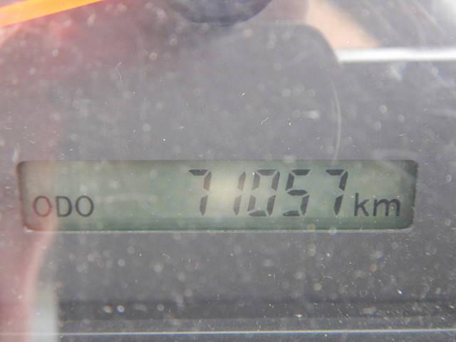 いすゞエルフコンテナ専用車小型（2t・3t）[写真34]