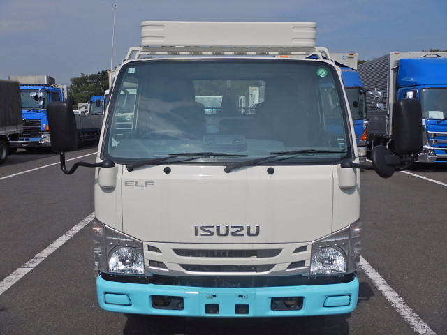 いすゞエルフコンテナ専用車小型（2t・3t）[写真04]