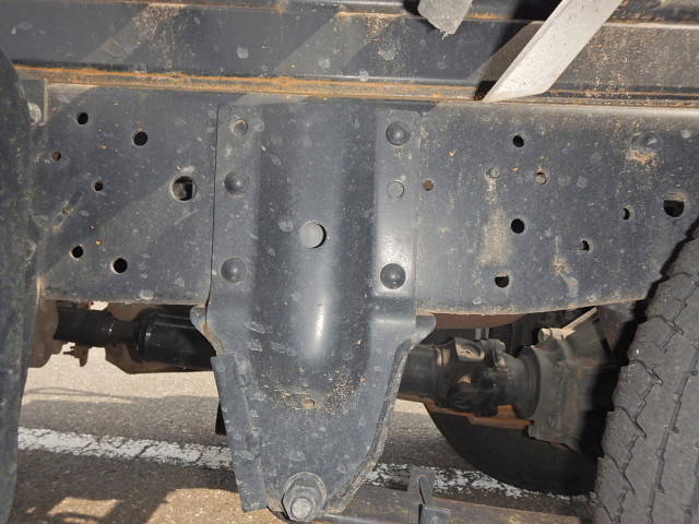 いすゞエルフコンテナ専用車小型（2t・3t）[写真09]