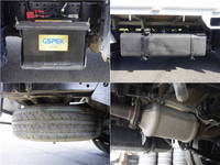 日産アトラス平ボディ小型（2t・3t）[写真23]