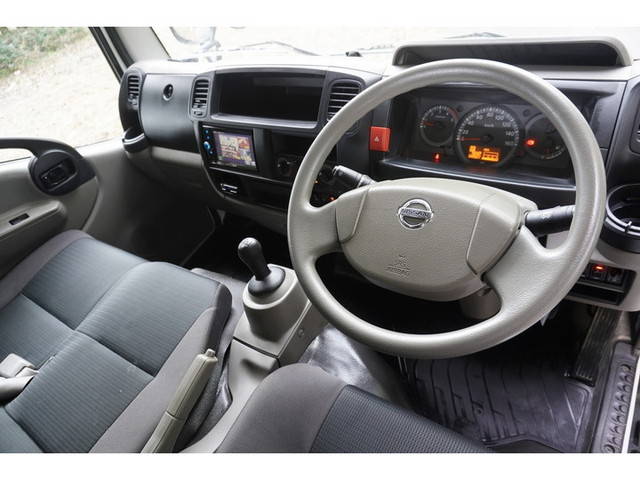 日産アトラス平ボディ小型（2t・3t）[写真38]