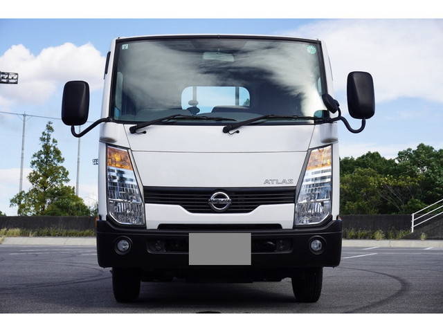 日産アトラス平ボディ小型（2t・3t）[写真04]
