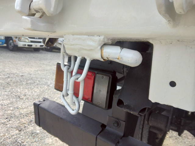 いすゞエルフダンプ小型（2t・3t）[写真15]