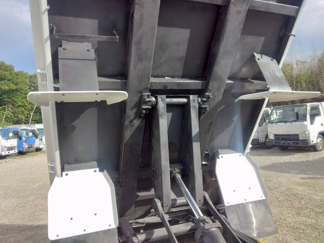 いすゞエルフダンプ小型（2t・3t）[写真21]