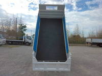 いすゞエルフダンプ小型（2t・3t）[写真10]