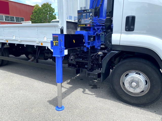 いすゞフォワードクレーン4段中型（4t）[写真14]