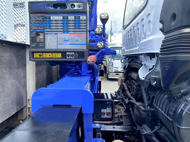 いすゞフォワードクレーン4段中型（4t）[写真17]