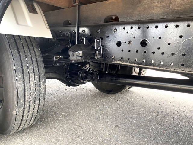 いすゞフォワードクレーン4段中型（4t）[写真21]