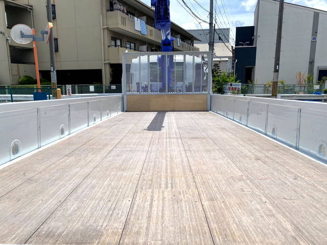 いすゞフォワードクレーン4段中型（4t）[写真08]