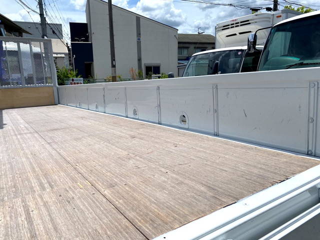 いすゞフォワードクレーン4段中型（4t）[写真09]