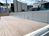 いすゞフォワードクレーン4段中型（4t）[写真10]