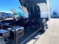 いすゞエルフローダーダンプ小型（2t・3t）[写真12]