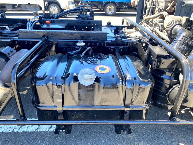 いすゞエルフローダーダンプ小型（2t・3t）[写真16]