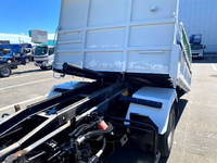 いすゞエルフローダーダンプ小型（2t・3t）[写真21]