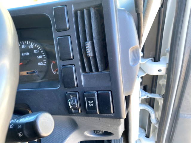 いすゞエルフローダーダンプ小型（2t・3t）[写真35]