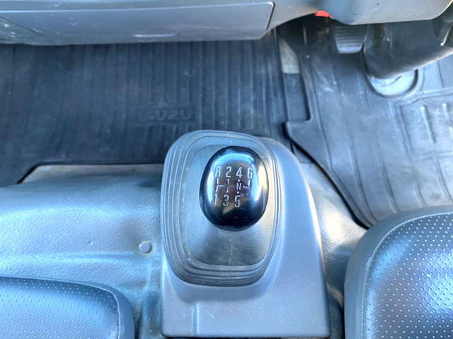 いすゞエルフローダーダンプ小型（2t・3t）[写真37]