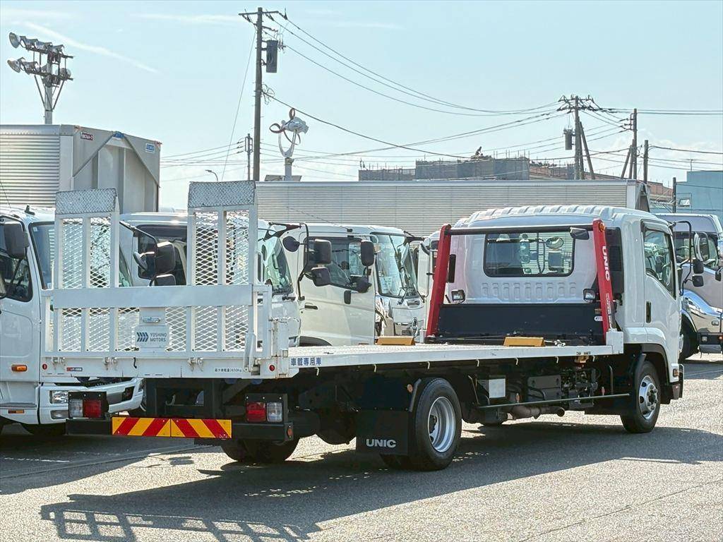 いすゞフォワードセーフティローダー中型（4t）[写真04]