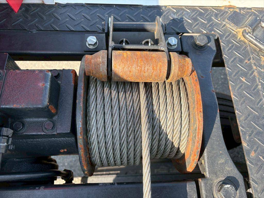 いすゞフォワードセーフティローダー中型（4t）[写真08]