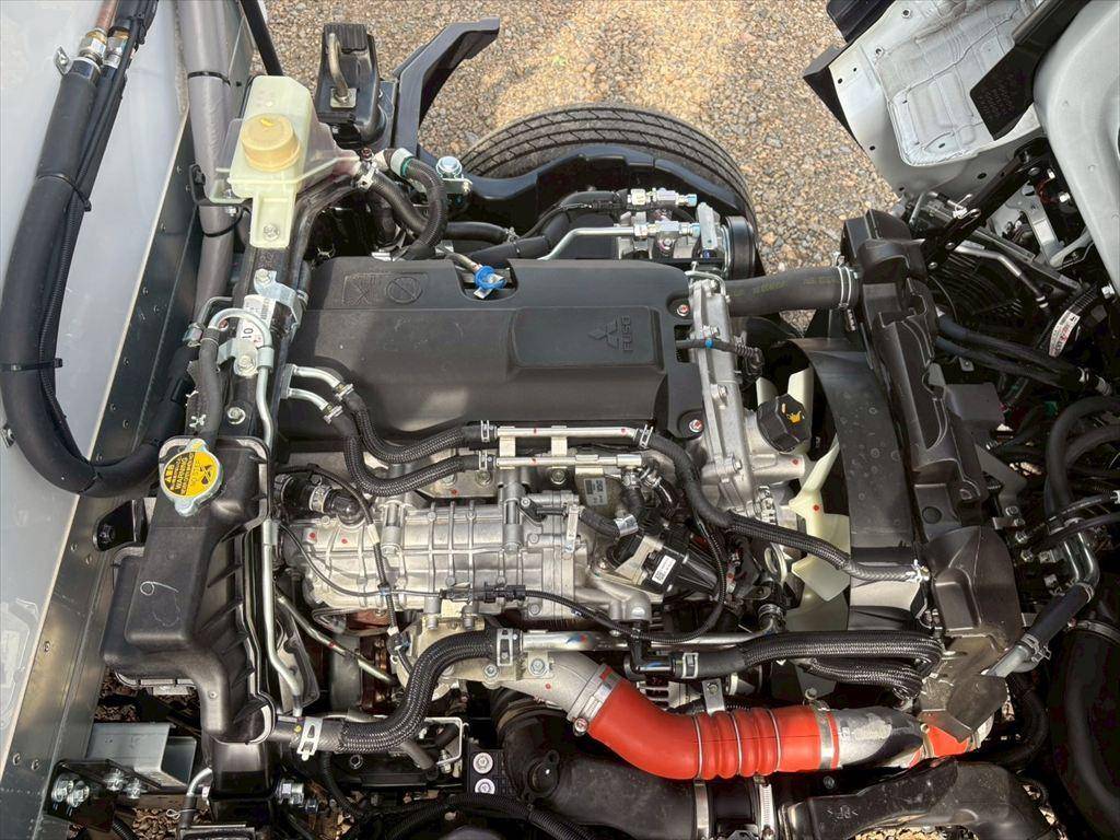 三菱ふそうキャンター冷凍車（冷蔵車）小型（2t・3t）[写真17]