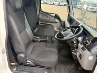 三菱ふそうキャンターアルミウイング小型（2t・3t）[写真20]