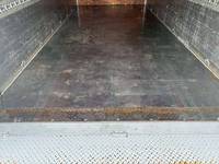 三菱ふそうキャンターアルミウイング小型（2t・3t）[写真08]