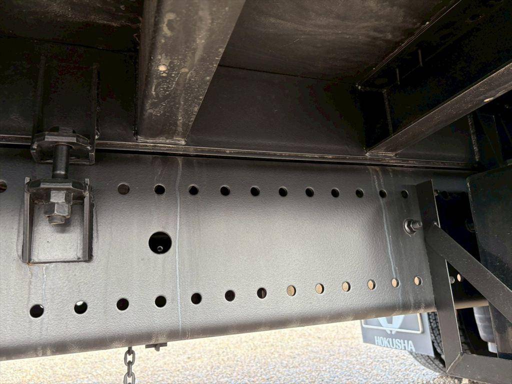 日野プロフィアセルフクレーン4段大型（10t）[写真13]