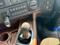 日野プロフィアセルフクレーン4段大型（10t）[写真21]