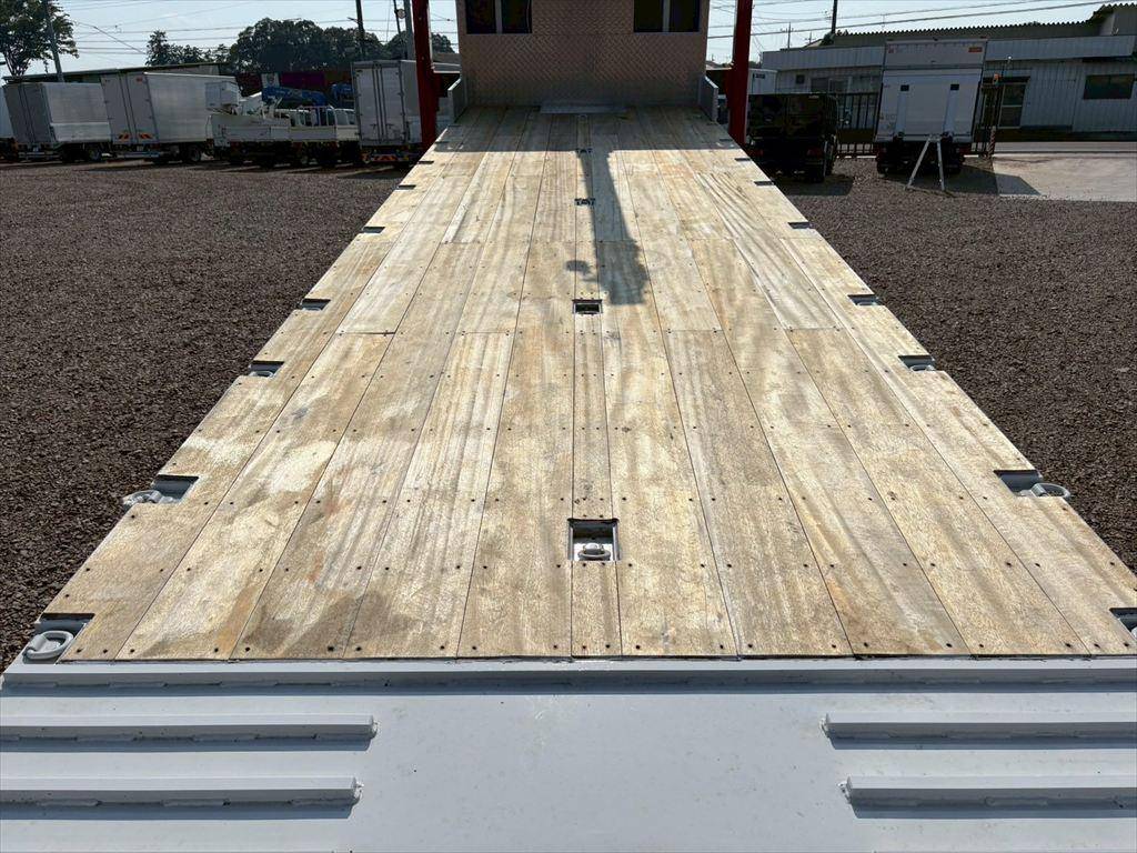 日野プロフィアセルフクレーン4段大型（10t）[写真08]