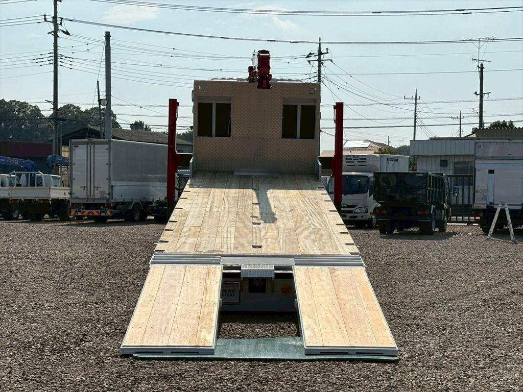 日野プロフィアセルフクレーン4段大型（10t）[写真09]