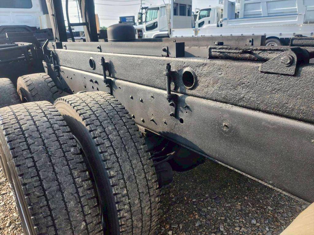 日野プロフィア深ダンプ（土砂禁ダンプ）大型（10t）[写真15]