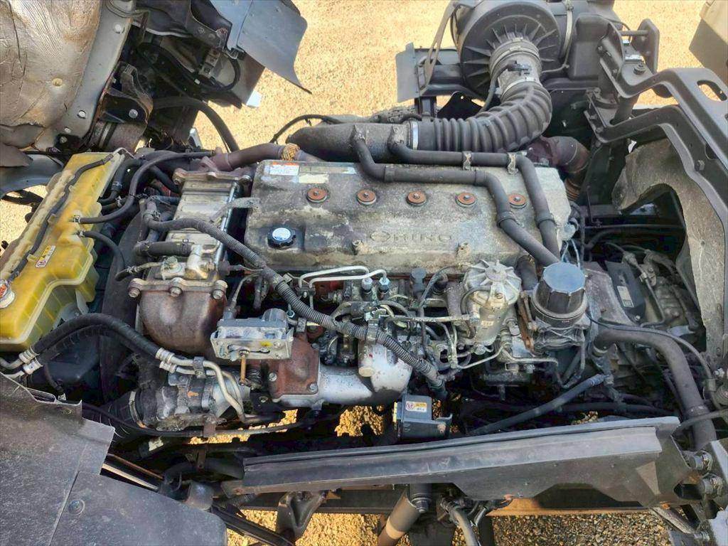 日野プロフィア深ダンプ（土砂禁ダンプ）大型（10t）[写真19]