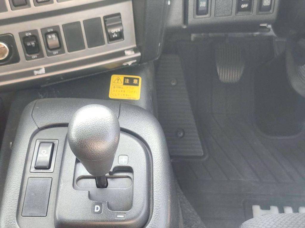 日野プロフィア深ダンプ（土砂禁ダンプ）大型（10t）[写真23]