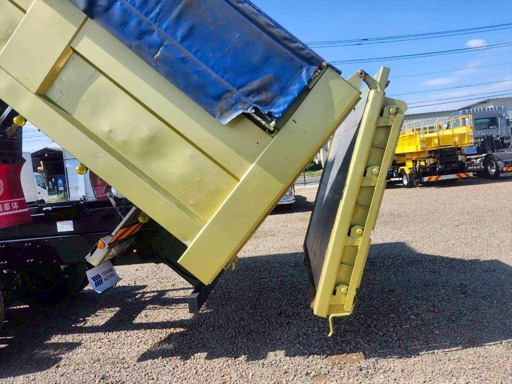 三菱ふそうスーパーグレート深ダンプ（土砂禁ダンプ）大型（10t）[写真11]