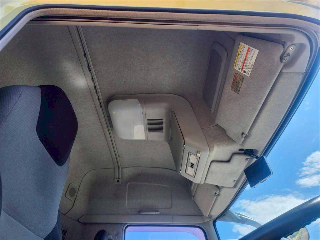 三菱ふそうスーパーグレート深ダンプ（土砂禁ダンプ）大型（10t）[写真24]