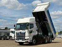 日野プロフィアダンプ大型（10t）[写真01]