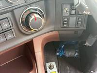 日野プロフィアダンプ大型（10t）[写真24]