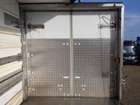 三菱ふそうスーパーグレート冷蔵冷凍ウイング大型（10t）[写真12]