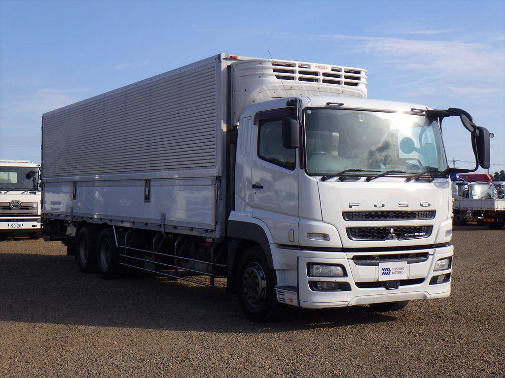 三菱ふそうスーパーグレート冷蔵冷凍ウイング大型（10t）[写真02]