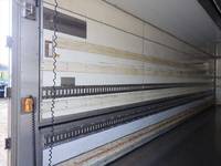 三菱ふそうスーパーグレート冷蔵冷凍ウイング大型（10t）[写真10]