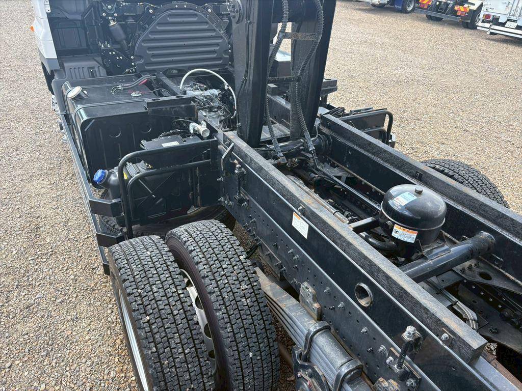 日野プロフィアダンプ大型（10t）[写真15]