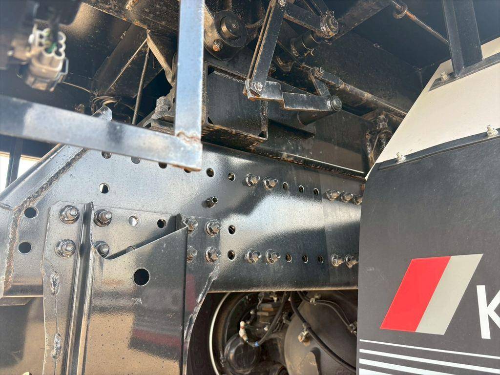 日野プロフィアダンプ大型（10t）[写真17]