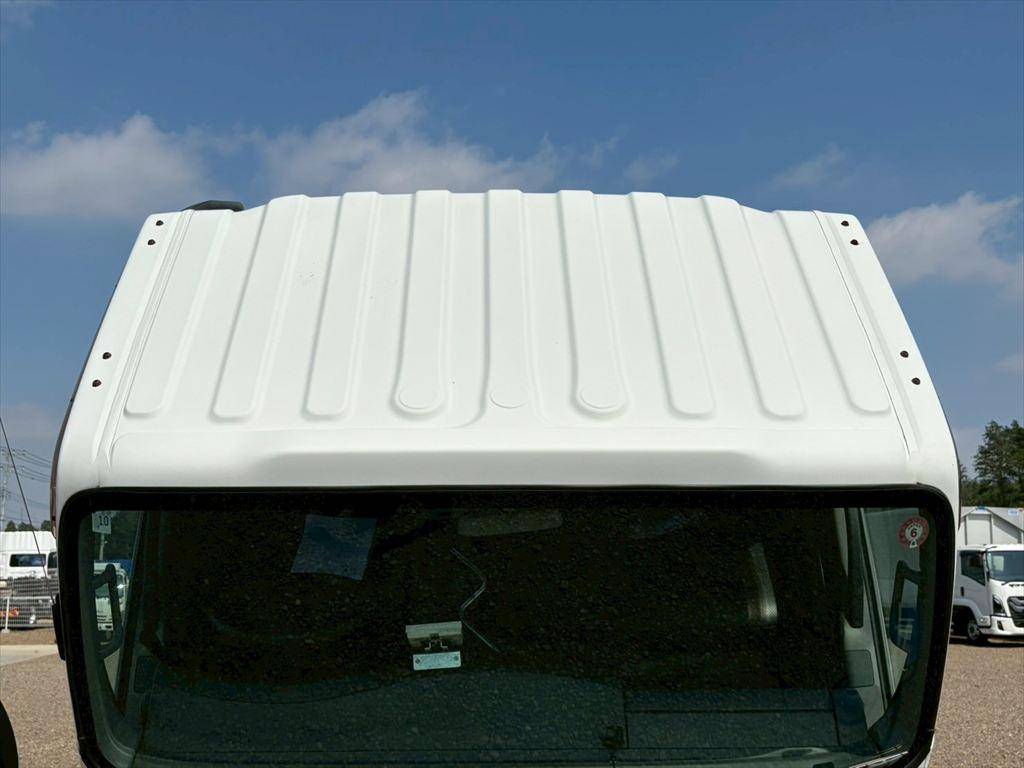 いすゞエルフ高所作業車小型（2t・3t）[写真19]